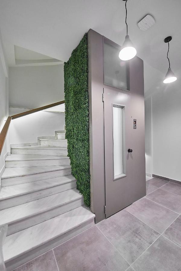Stay In A Hip Decorated Studio Near Acropolis! Athens Exterior photo