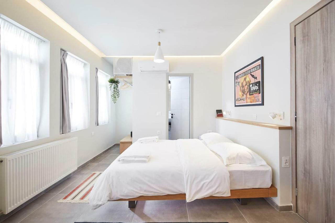 Stay In A Hip Decorated Studio Near Acropolis! Athens Exterior photo